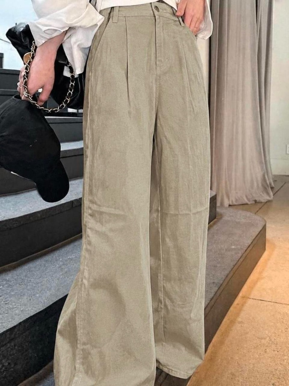 High-Waist Wide Leg Pants in Olive